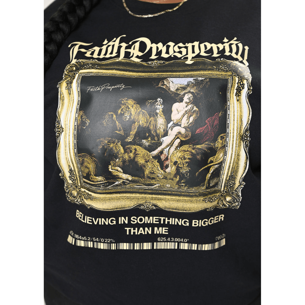 DANIEL IN THE LIONS DEN CREW NECK